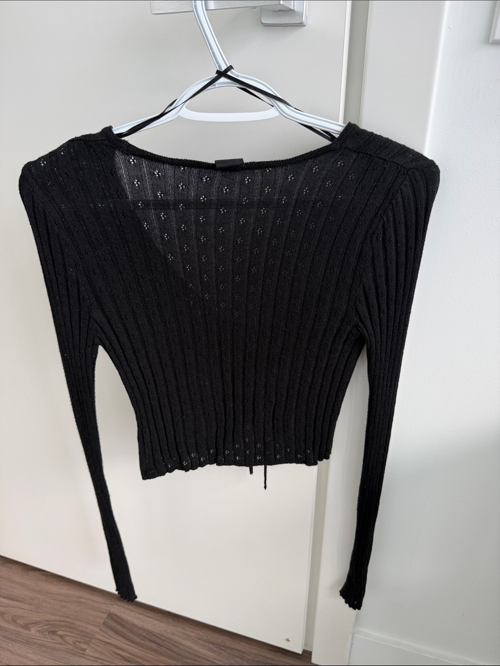 Urban Outfitters Black Ribbed Tie-Front Cropped Cardigan - Picture 2 of 3